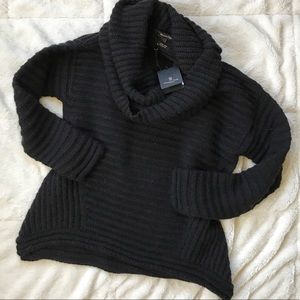 << C H U N K Y & O V E R S I Z E D >>